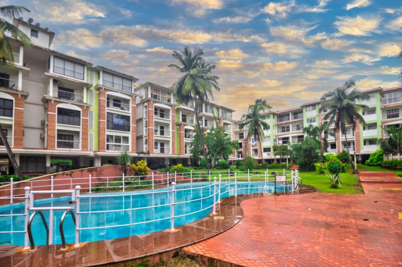 Amazing Pool View Candolim Goa 2Bhk Apartment Exterior photo
