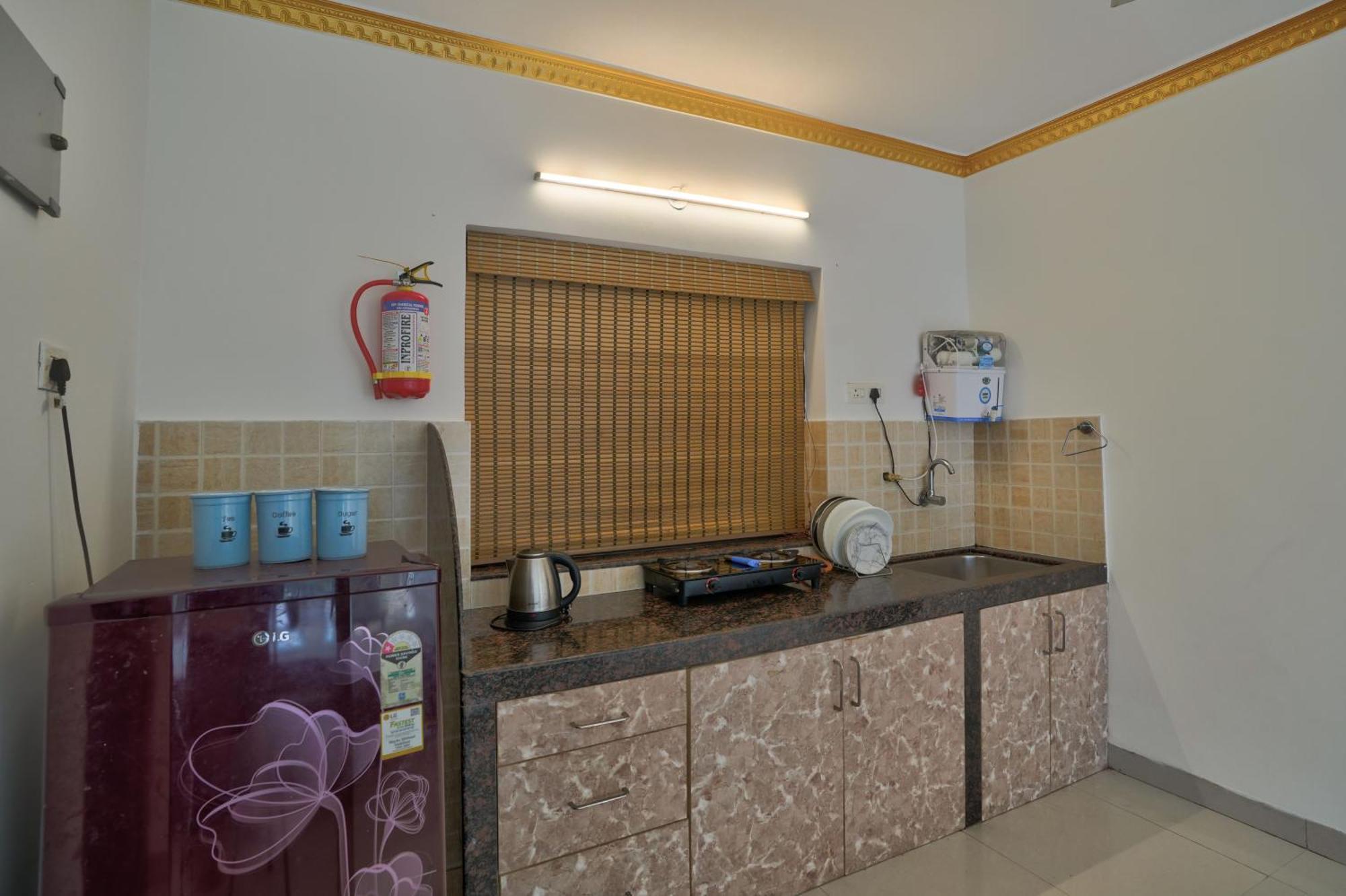 Amazing Pool View Candolim Goa 2Bhk Apartment Exterior photo