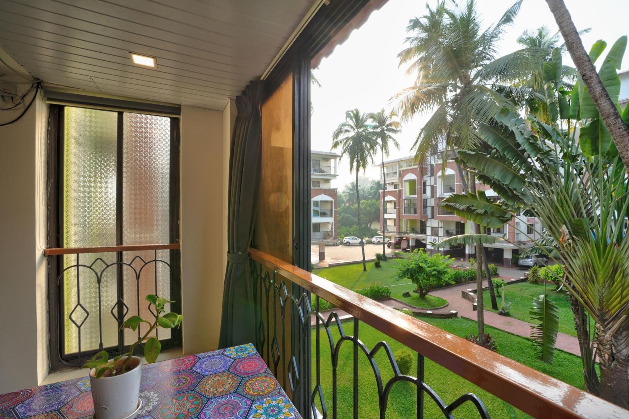Amazing Pool View Candolim Goa 2Bhk Apartment Exterior photo